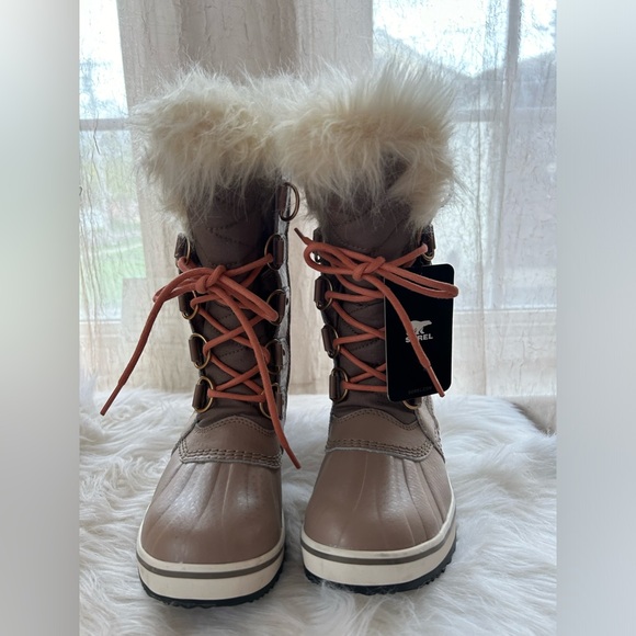 Sorel Tofino II NWT Waterproof Boots SZ 6 - Picture 13 of 16